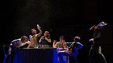 Záb�r ze zkou�ek novocirkusového p�edstavení Národní sbírka zlozvyk�