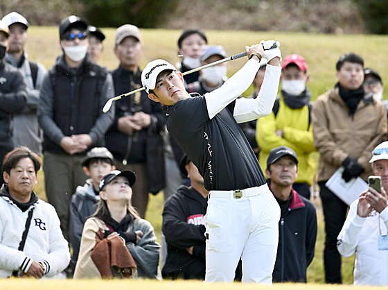Golfista Keita Nakadima.