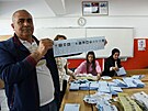 V místních volbách mohlo volit asi 61,4 milionu tureckých voli. (31. bezna...