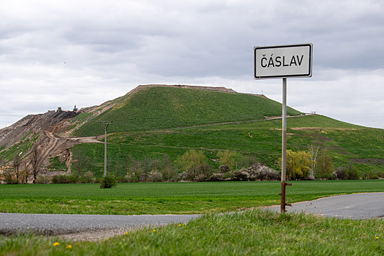 Projednán­ EIA k rozš­řen­ Äáslavsk© skládky provázela vzrušená atmosf©ra