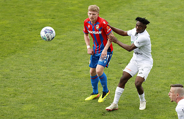 Karviná - Plzeň 0:0, další ztráta. Hosté přišli o dva body i zraněného Sýkoru