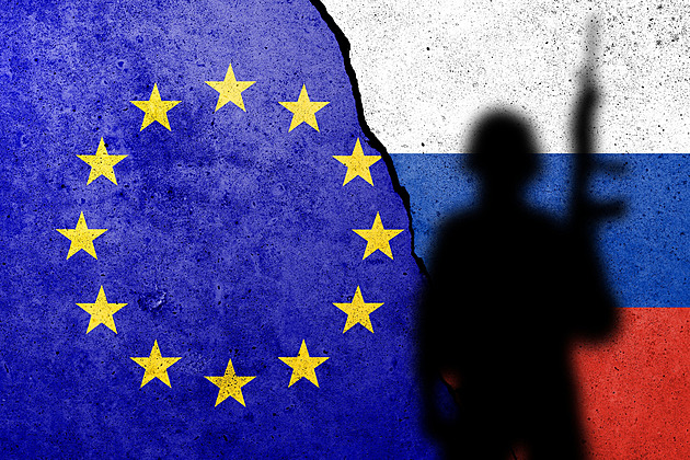 Šachy o obnovu Ukrajiny. Putinovi asijští spojenci se bojí nevyužité zbraně EU