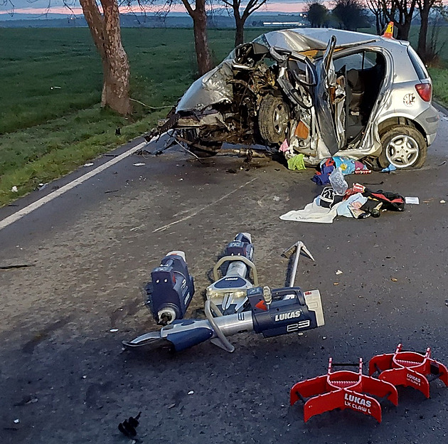 Mezi Olany a Studencem na Prostjovsku narazil idi do stromu, na míst...