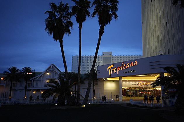 Legendární kasino v Las Vegas půjde k zemi. Hostilo celebrity i agenta 007