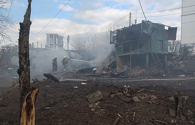 Drony v Oděské oblasti poškodily centrum. Rusko z Belgorodu evakuuje tisíce dětí