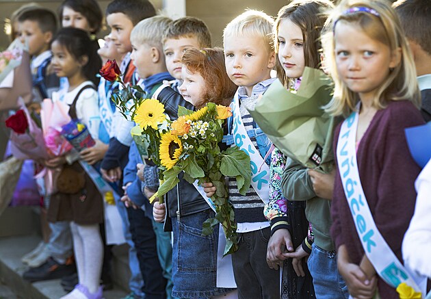 K zápisu do první třídy míří další silný ročník. Míst je dost, problém je lokalita - iDNES.cz