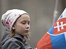 Dívka na mítinku Ivana Koroka v Bratislav (3. dubna 2024)