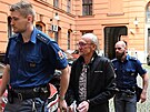 Podvodník Pavel Vorlický, který se skrýval ped policií pod falenými...
