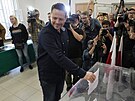 V Polsku se konaly regionální volby. Na snímku starosta Varavy Rafal...