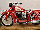 Historick� motocykl Jawa 500 OHV z roku 1931, kter�mu navr�tili p�vodn� kr�su v...