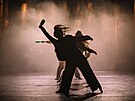 Zábr ze zkouek pedstavení La Dolce Vita taneního souboru Dekkadancers