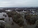 Rusko zasáhly rekordní povodn. Tisíce lidí se musely evakuovat