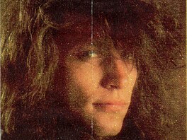 Jon Bon Jovi, zpvácký idol mnoha dívích srdcí. I jeho fotka se ukrývala ve...