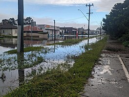 Následky záplav na periferiích australského Sydney (6. dubna 2024)