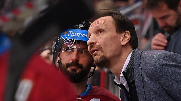 GÖRÜNTÜ: Kaptanın davranışı bu değil.  Řepík'in özrü takım arkadaşlarından da geldi