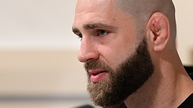 MMA zpasnk Ji Prochzka bude v  plce dubna v Las Vegas bojovat na jubilejnm turnaji UFC 300 se Srbem Aleksandarem Rakiem.