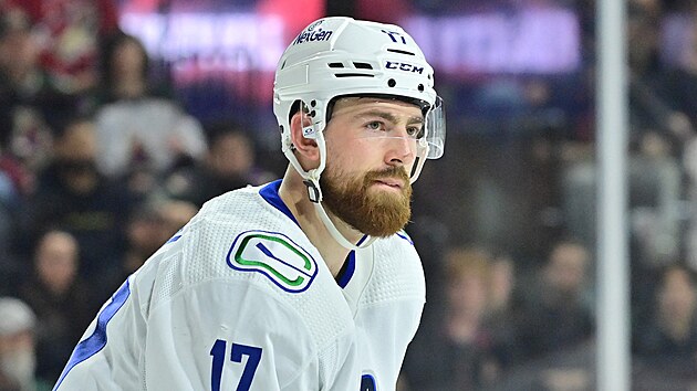 Filip Hronek v dresu Vancouver Canucks