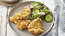 �íze�ky v sýrovém t�st� s �esnekovým dipem