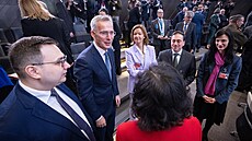 éf eské diplomacie Jan Lipavský s generálním tajemníkem NATO Jensem...