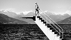 Titulní fotografie knihy Lukáe Dvoáka s názvem Lago di Como
