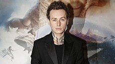 Zp�vák Vojt�ch Drahokoupil