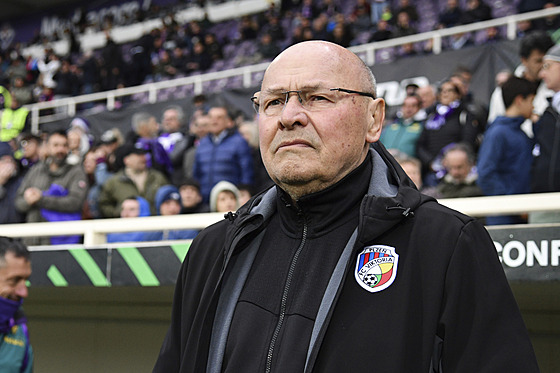 Plze�ský kou� Miroslav Koubek v utkání s Fiorentinou.