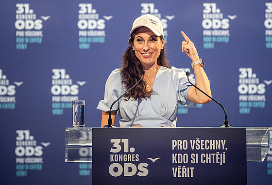 Nová místop�edsedkyn� ODS Eva Decroix na kongresu ODS
