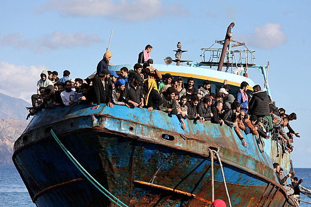 Dvě země EU chtějí výjimku z paktu o migraci. To ale nejde, říká Česko