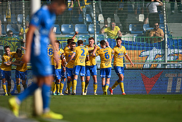 ONLINE: Teplice - Č. Budějovice, hosté se touží odlepit z poslední příčky