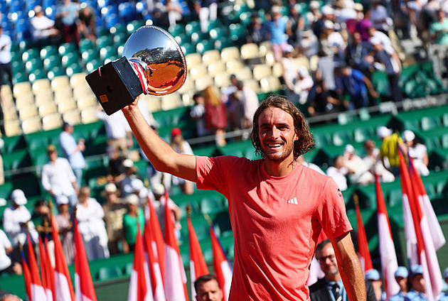 Svatá trojice v Monte Carlu. Takový týden jsem potřeboval, zářil Tsitsipas