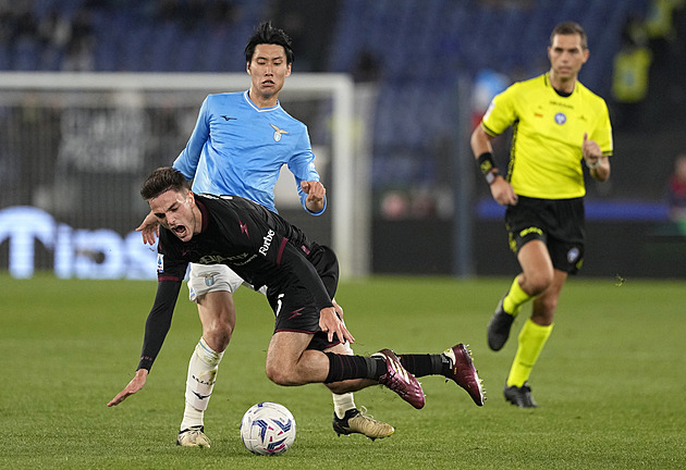 Lazio v předehrávce italské ligy bez potíží přehrálo Salernitanu