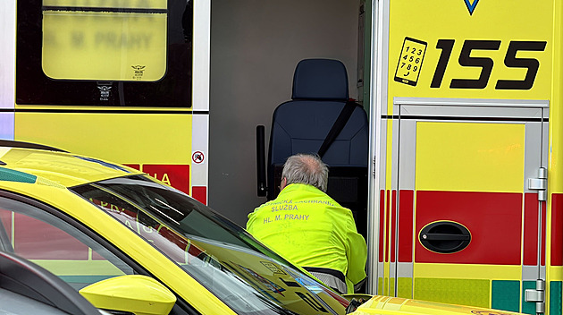 Po napadení v autoservisu v Řepích zemřel muž. Kriminalisté případ označili za vraždu