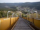 Skokansk mstky v Harrachov u roky viditeln chtraj.