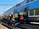 300 cestujících evakuovali hasii z vlaku na trati z Velké Chuchle na...