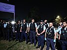 Policie steí okolí kostela na západním pedmstí Sydney ve Wakeley. (15....