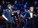 Petr Malásek a Václav Kopta na vzpomínkovém koncert� Petr Hapka 80 (Kongresové...