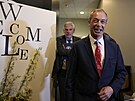 Nigel Farage hovoí na konferenci konzervativních a nacionalistických osobností...
