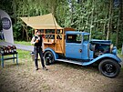Z�sobov�n� pivem z Beranova pivovaru: Beran Beer Truck z roku 1930.