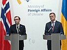 Norský ministr zahranií Espen Barth Eide a ukrajinský ministr zahranií Dmytro...