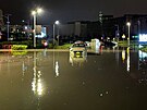 Zaplavené ulice po silných detích v Dubaji (17. dubna 2024)