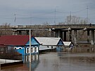 Úady v zaplaveném ruském Orenburgu vyhlásily okamitou evakuaci. (12. dubna...