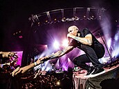 Neekaná smrt. Zpvák Chester Bennington odeel dobrovoln z tohoto svta v...