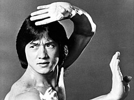 U filmu se poté Jackie Chan motal dál, jako kaskadér, herec, choreograf...