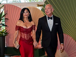 Lauren Sanchezová a Jeff Bezos (Washington, 10. dubna 2024)