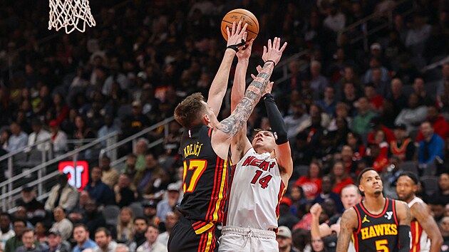 Atlanta, NBA'de Miami'ye yenildi, Krejčí çoğunlukla savunma görevleri yaptı ve gol atamadı