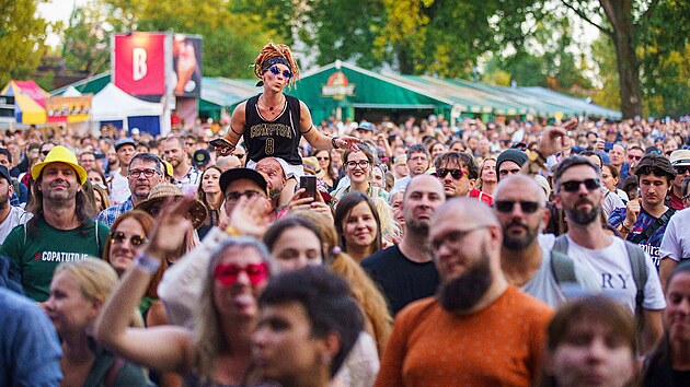 Lid� na festivalu Colours of Ostrava 2023 (19. a� 22. �ervence 2023)