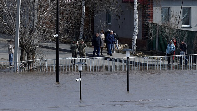 ady v zaplavenm ruskm Orenburgu vyhlsily okamitou evakuaci (12. dubna 2024)
