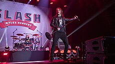 Americký kytarista Slash koncertuje s uskupením Slash featuring Myles Kennedy...