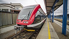 Dopravce Arriva pedstavil první ze 13 motorových vlak, které bude provozovat...