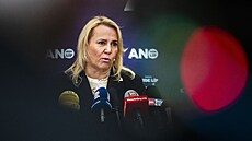 Tisková konference hnutí Ano k Migranímu paktu. Na snímku Klára Dostálová....